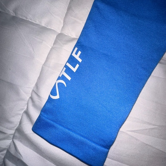 TLF Electric Blue High Rise Butt Scrunch Leggings Size XS NWT - Picture 3 of 8